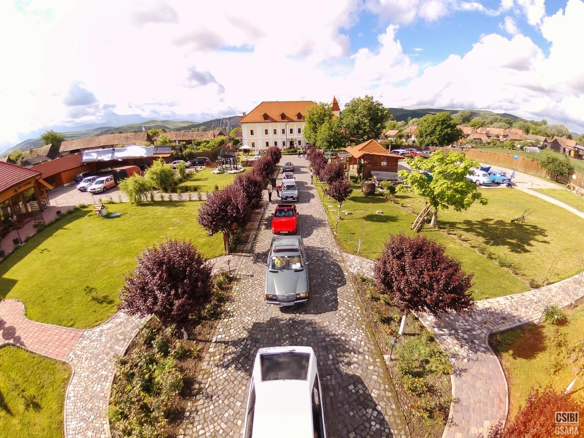 Castel Haller Ogra Exterior foto